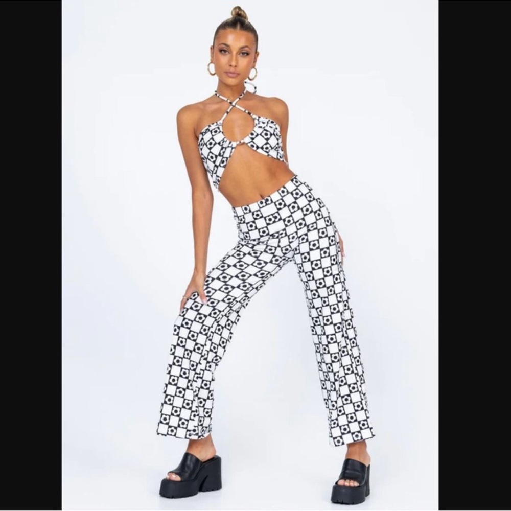 Princess Polly black and white flower pant set